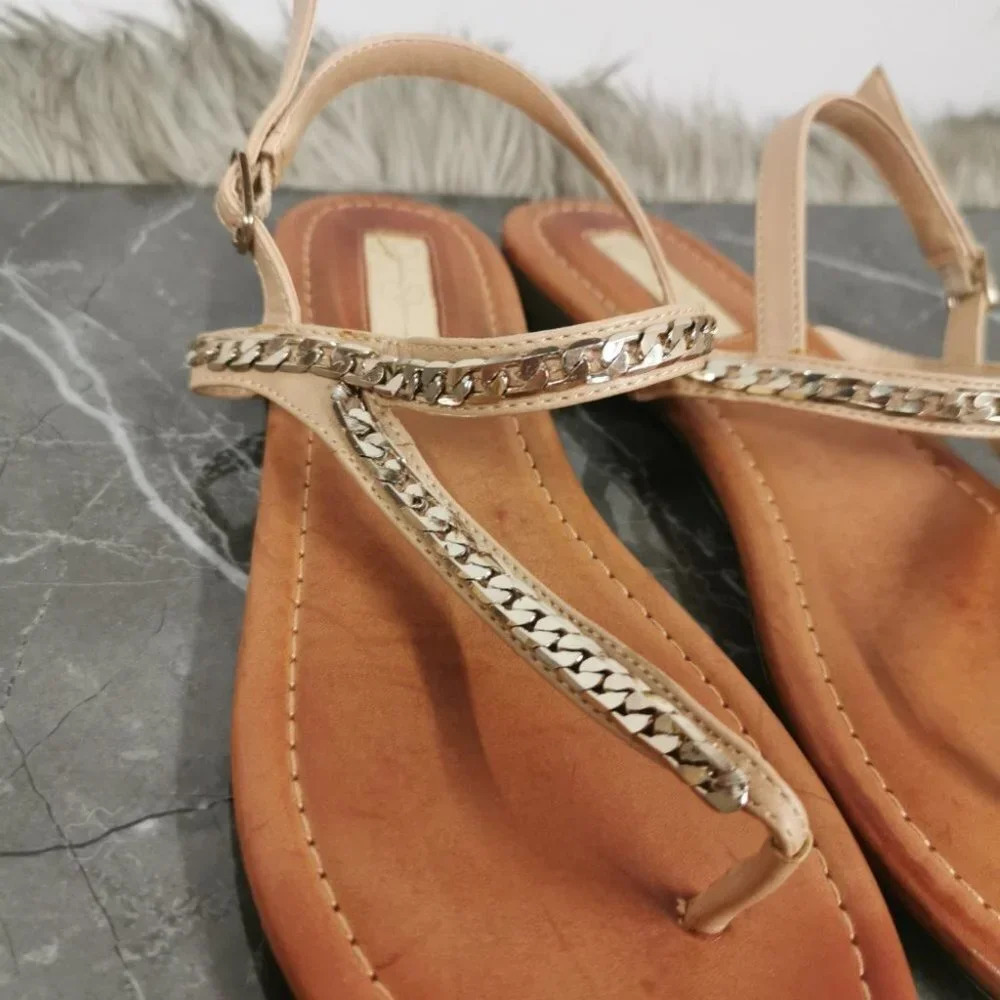 Jessica Simpson Chain Link Sandals - Picture 4 of 8